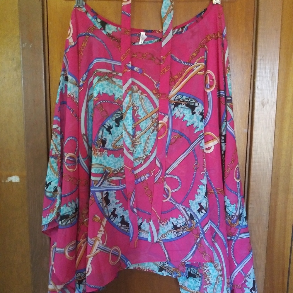 Fashion Blvd comono bloise with matching tie